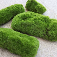 Moss-block-02.jpg